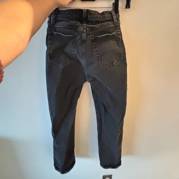 Abercrombie Curve Love Ultra High Rise Ankle Straight Jean black wash, size 24 - Picture 3 of 6